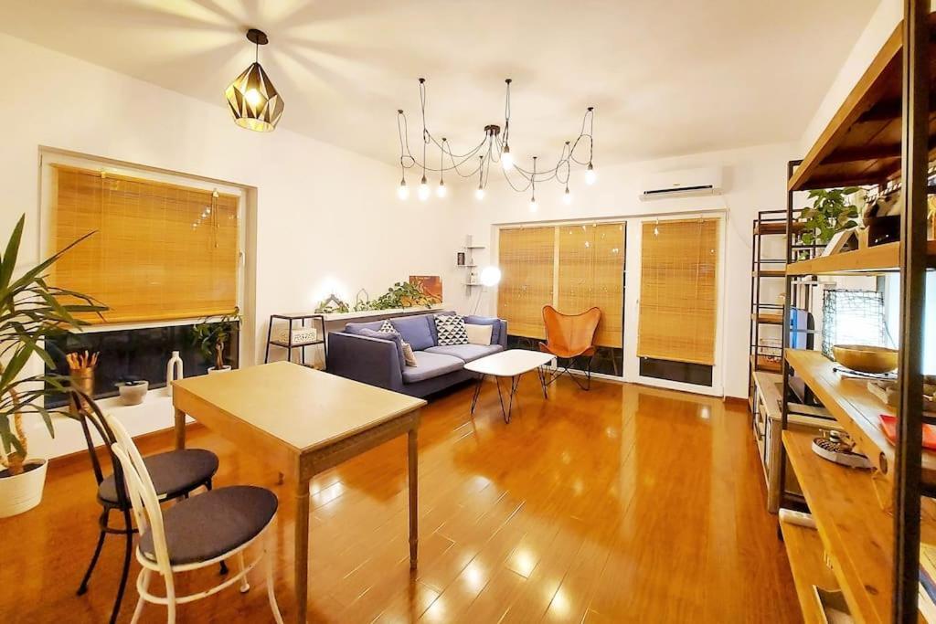 Cosy Boutique 61 Sqm Apartment - Private Parking - Ten Blocks Residence Βουκουρέστι Εξωτερικό φωτογραφία