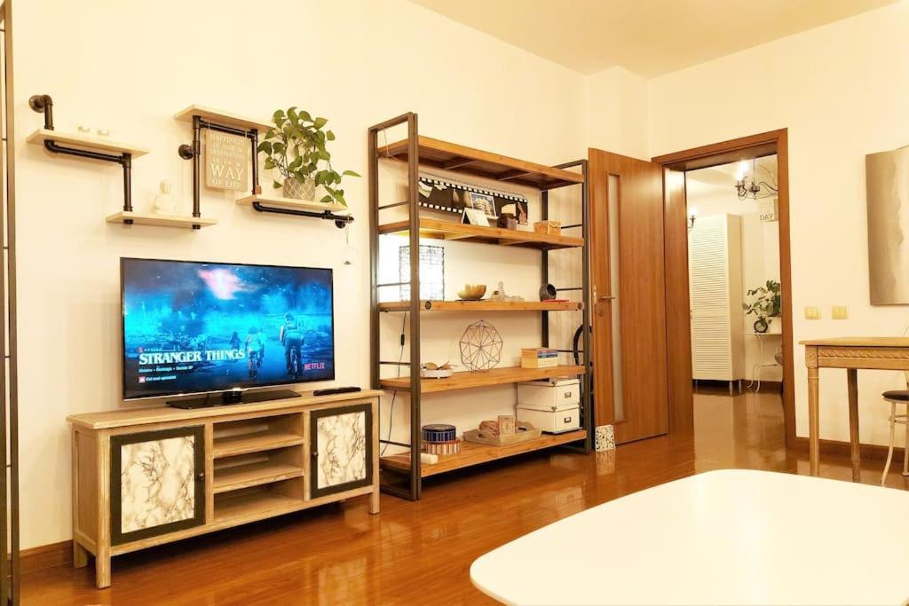 Cosy Boutique 61 Sqm Apartment - Private Parking - Ten Blocks Residence Βουκουρέστι Εξωτερικό φωτογραφία