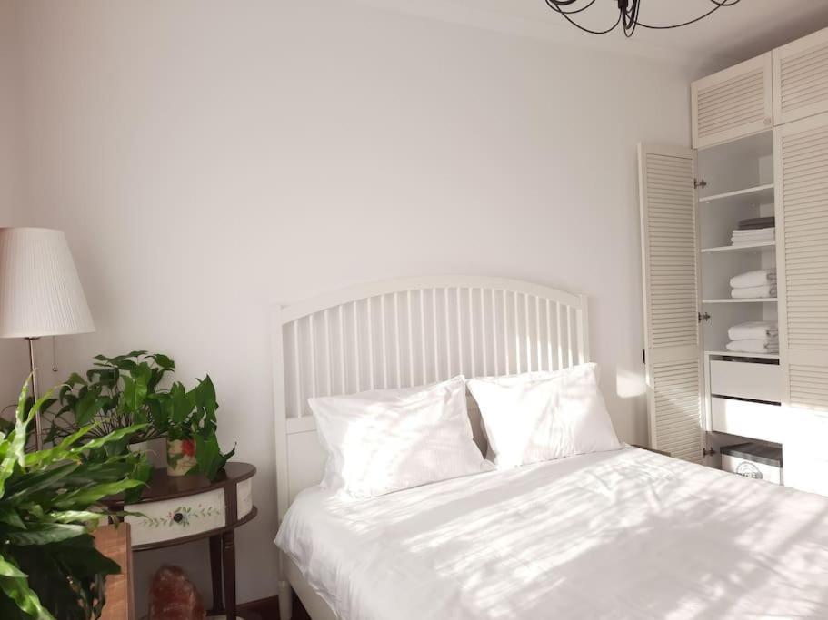Cosy Boutique 61 Sqm Apartment - Private Parking - Ten Blocks Residence Βουκουρέστι Εξωτερικό φωτογραφία